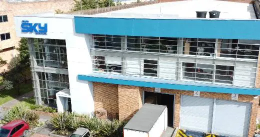 Fachada de edificio comercial